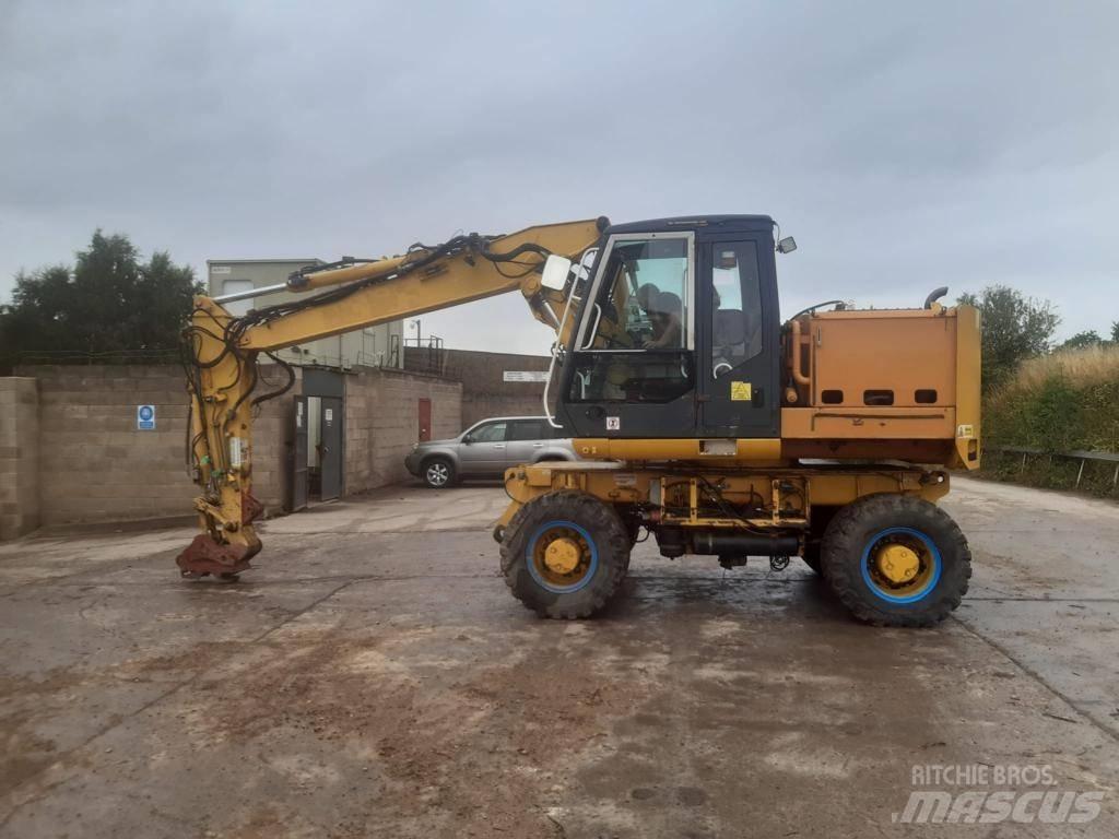 CASE WX 170 Pelle sur pneus