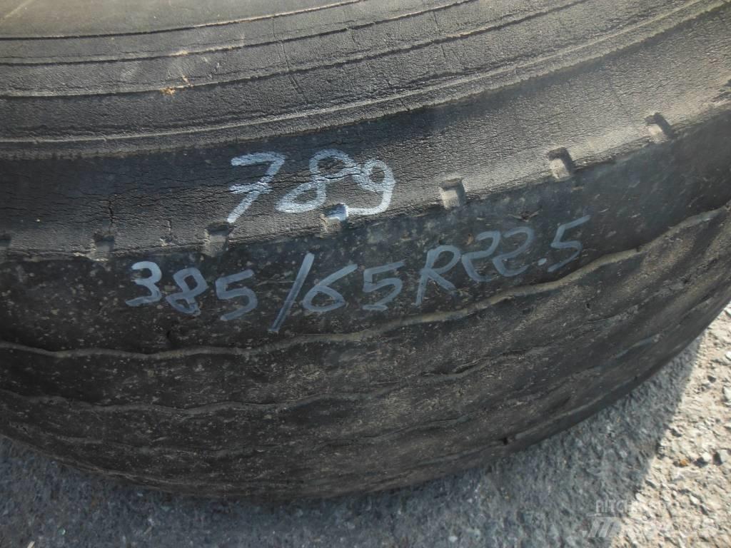 Michelin 385/65R22.5 Pneus, roues et jantes