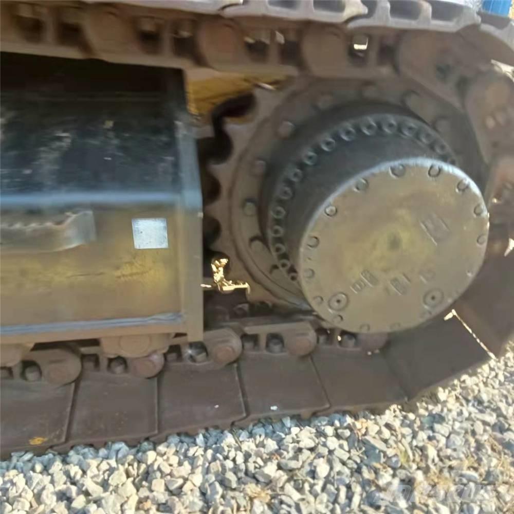 CAT 336D Pelle sur chenilles