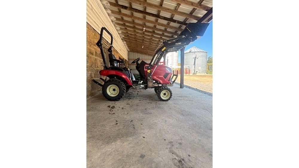 Yanmar SA223 Tracteur