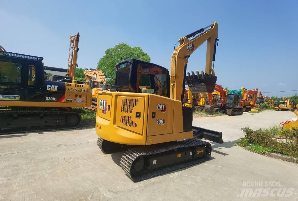 CAT 306 Pelle sur chenilles