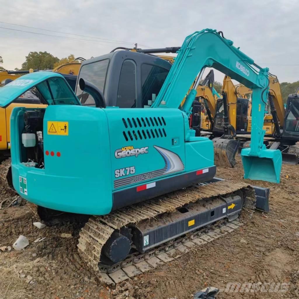 Kobelco SK 75 Pelle sur chenilles