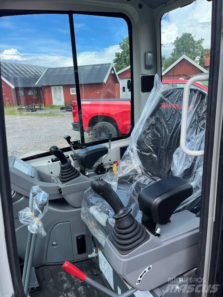 Takeuchi TB320 Mini pelle < 7t