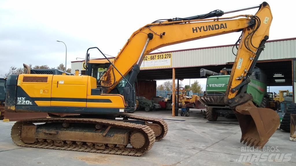 Hyundai HX 220 L Pelle sur chenilles