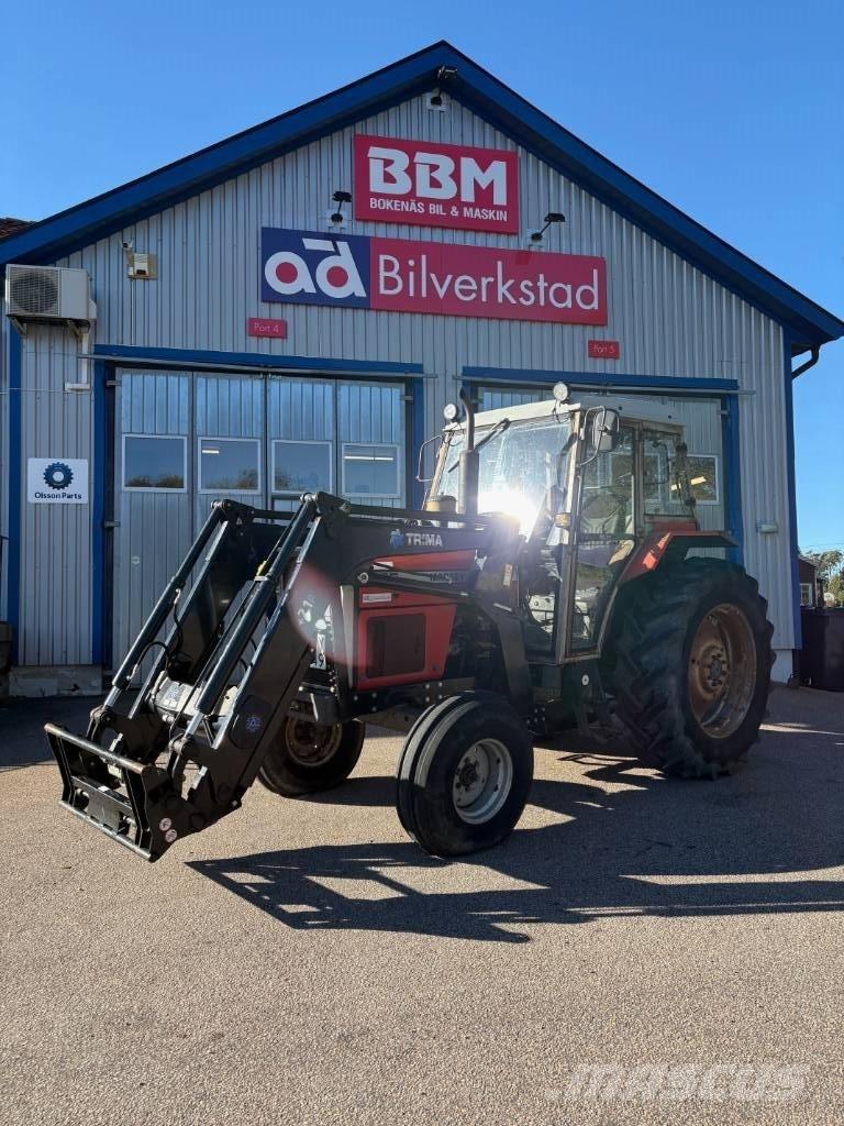 Massey Ferguson 375 Tracteur