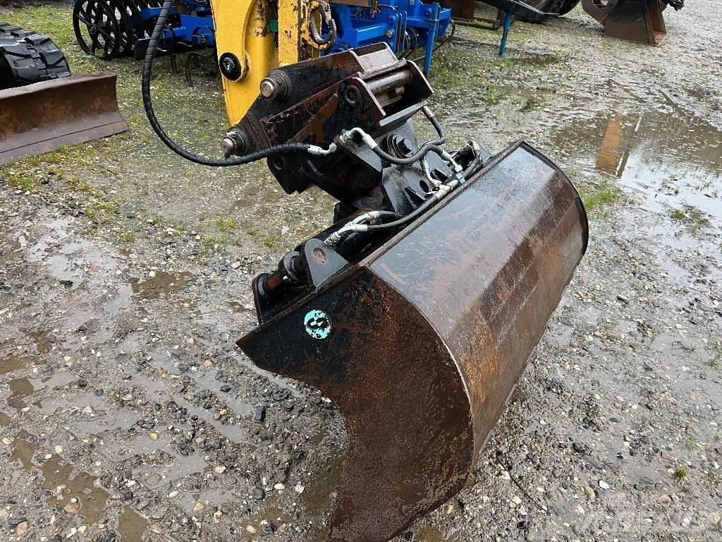CAT 305 C Mini pelle < 7t