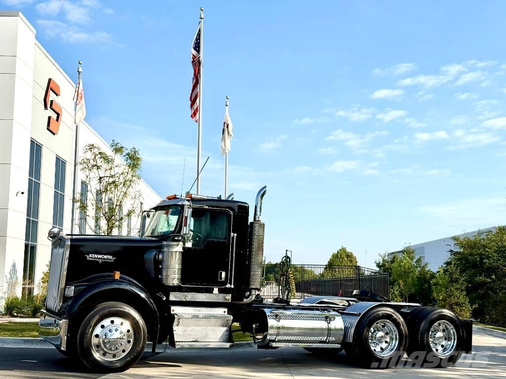Kenworth W 900 Tracteur routier