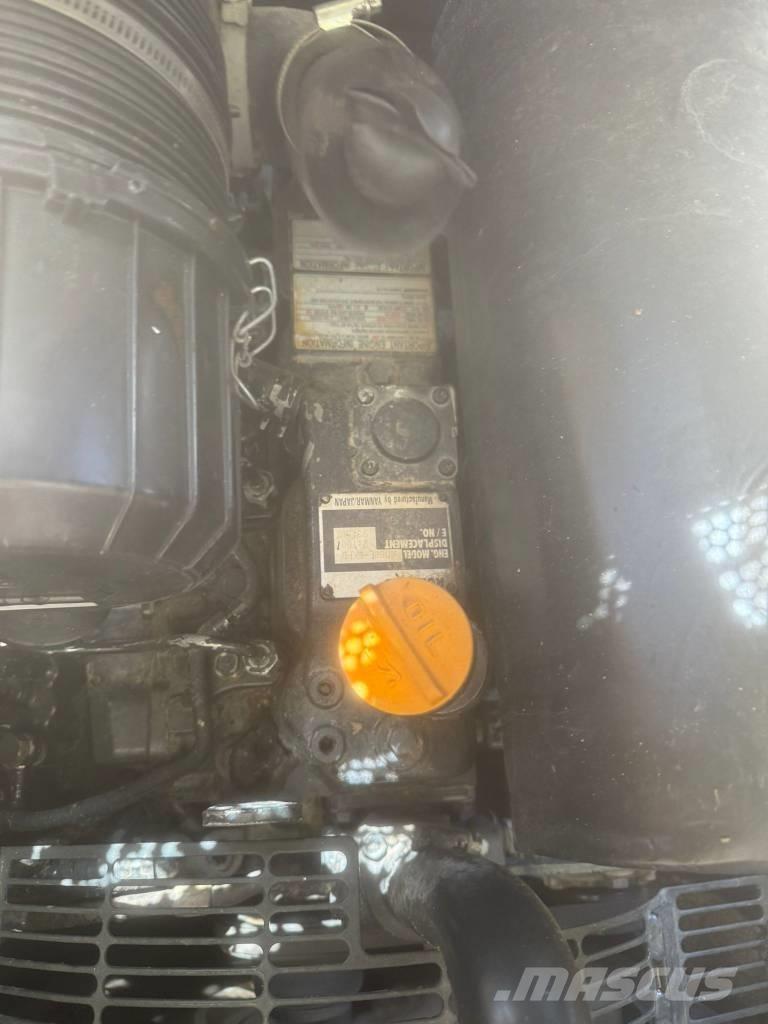 Komatsu SK 714 Chargeuse compacte