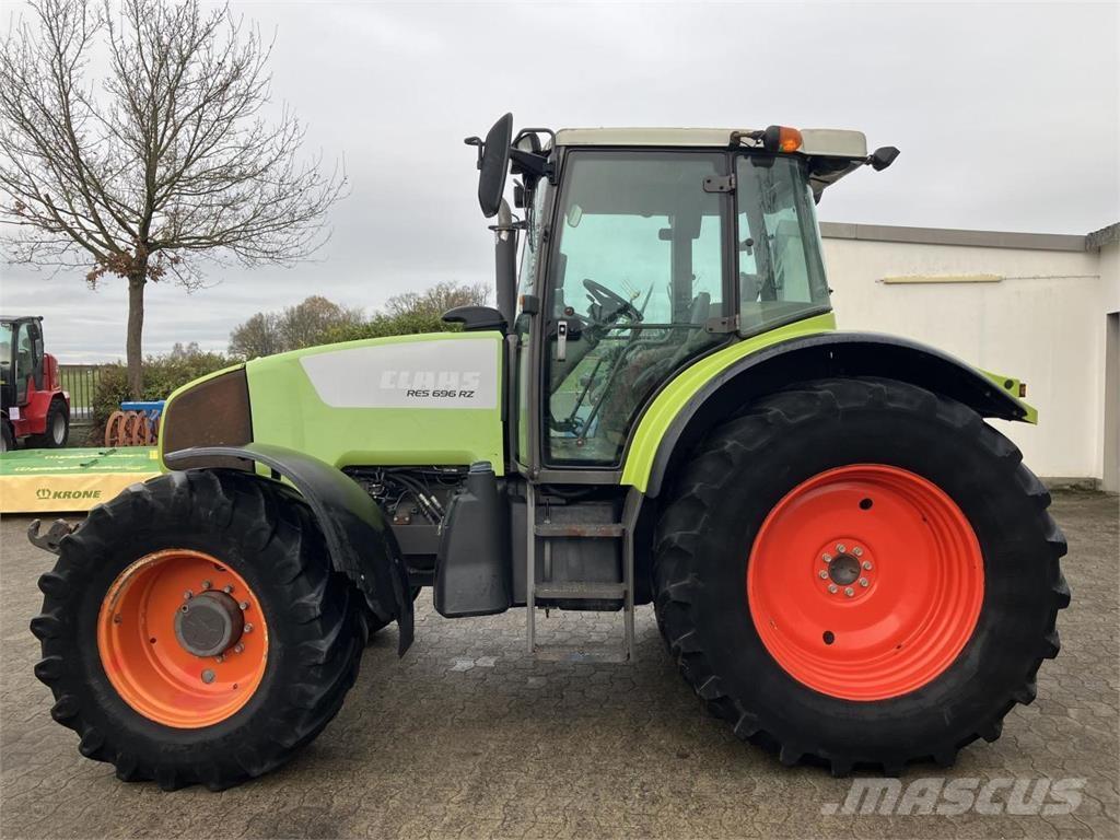 CLAAS Ares 696 RZ Tracteur