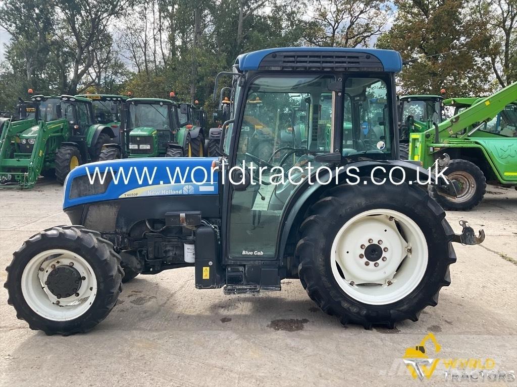 New Holland T 4050 Tracteur