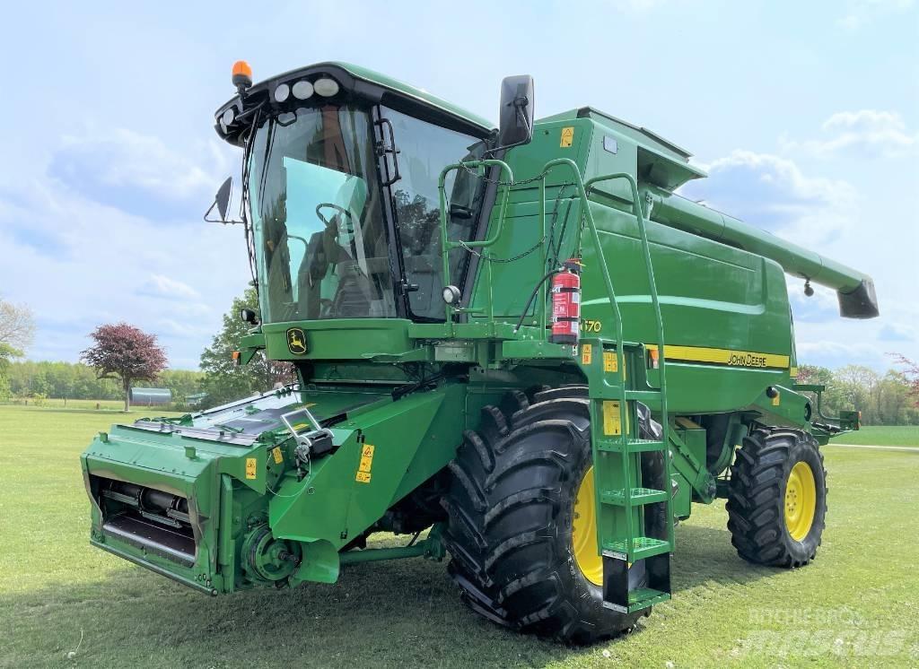 John Deere T670 Moissonneuse batteuse