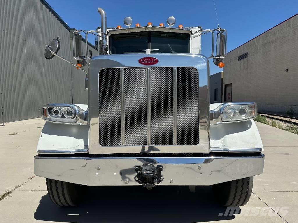 Peterbilt 367 Camion benne