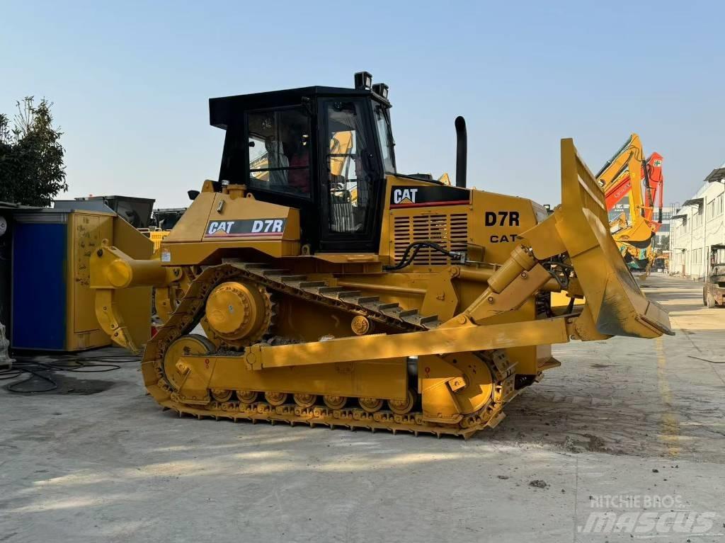 CAT D 7 R LGP Bouteurs sur chenilles