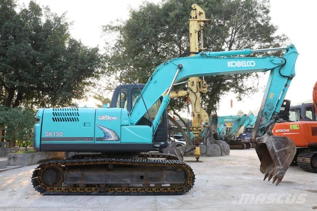 Kobelco SK 130 Pelle sur chenilles