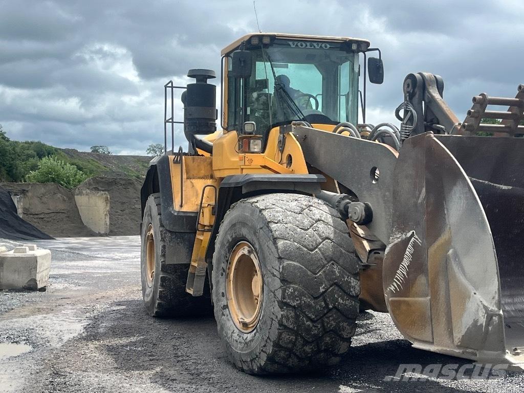 Volvo L 220 G Chargeuse sur pneus