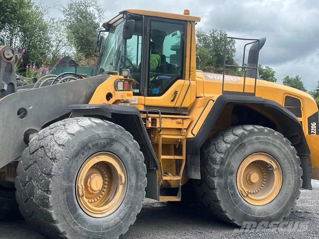Volvo L 220 G Chargeuse sur pneus