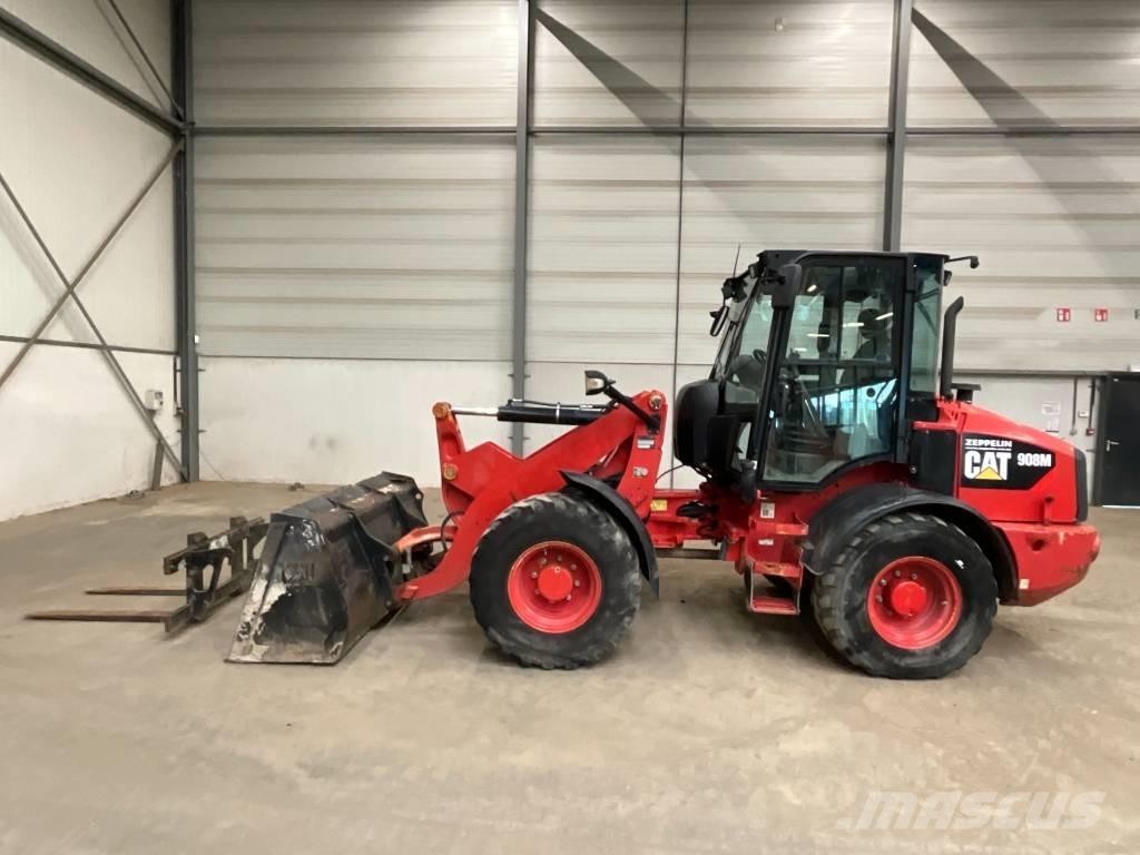 CAT 908 M Chargeuse sur pneus