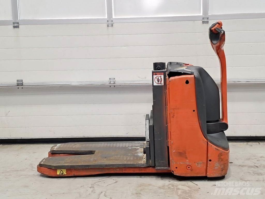 Linde T16X Transpalette accompagnant