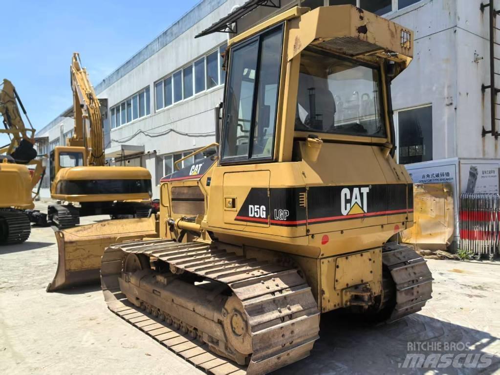 CAT D 5 G LGP Bouteurs sur chenilles