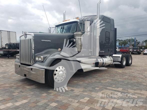 Kenworth W900 Tracteur routier