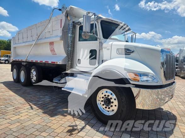 Peterbilt 348 Camion benne