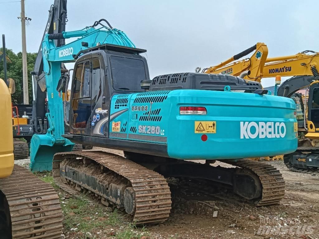 Kobelco SK260 Pelle sur chenilles