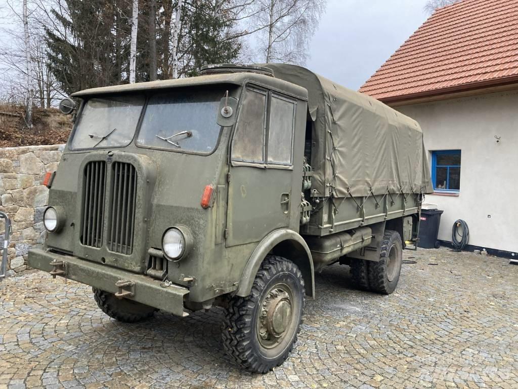 Saurer BERNA - 4CM/4UM Camion à rideaux coulissants (PLSC)