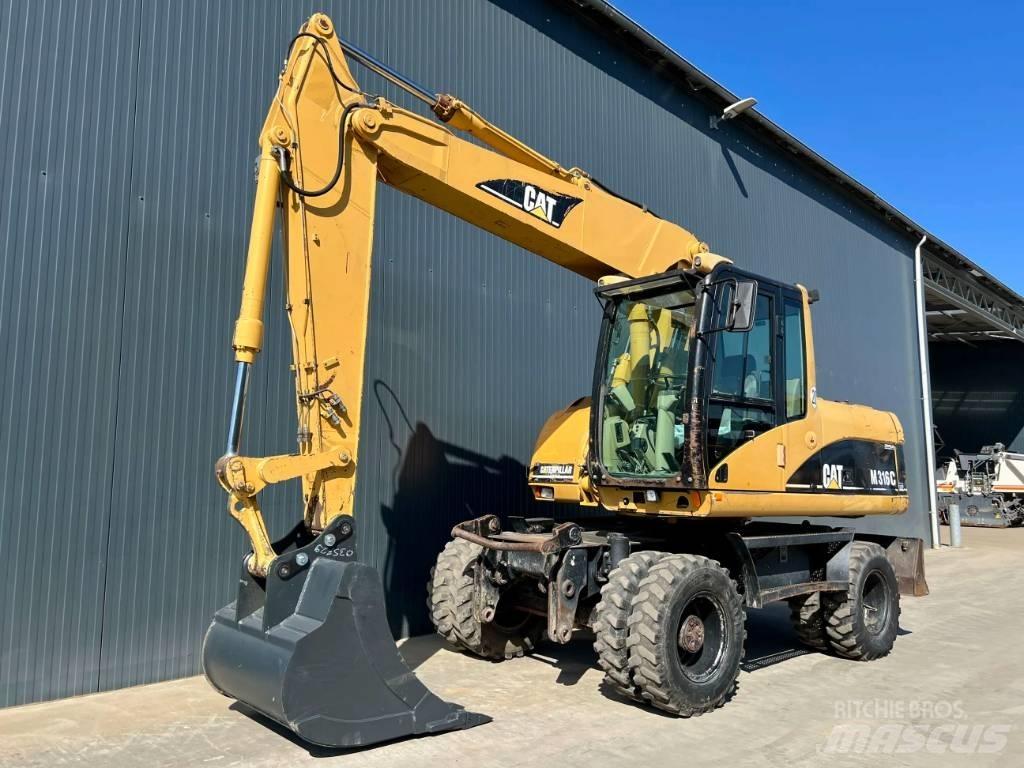 CAT M316C Pelle sur pneus