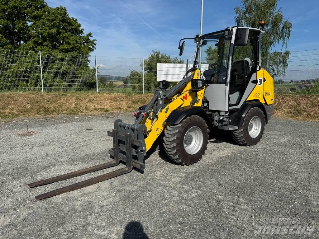 Wacker Neuson WL28 Chargeuse sur pneus