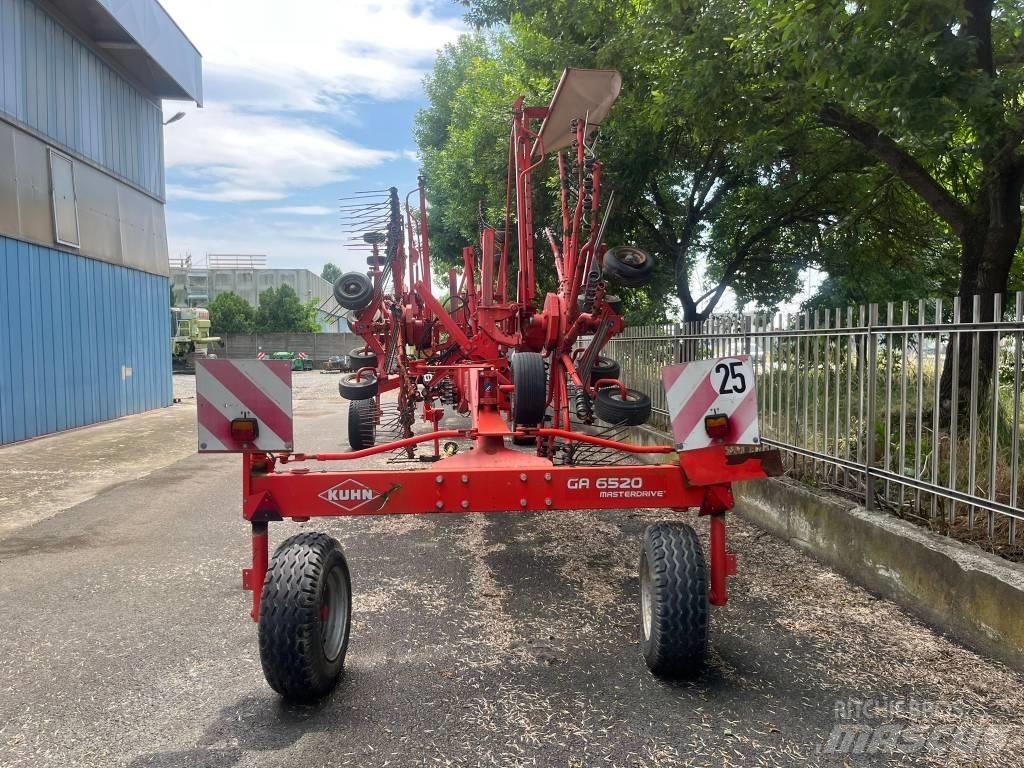 Kuhn GA 8121 Andaineur