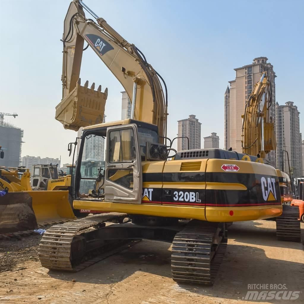 CAT 320 B L Pelle sur chenilles