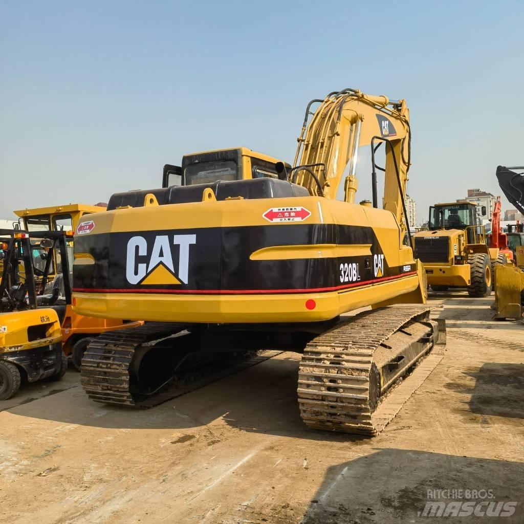 CAT 320 B L Pelle sur chenilles