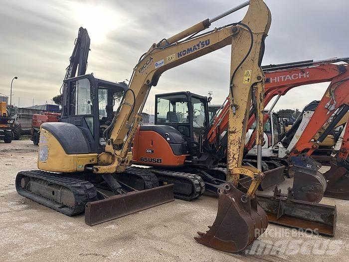 Komatsu PC30 Mini pelle < 7t