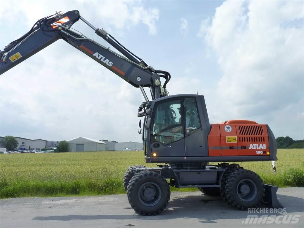 Atlas 190W Stage V Pelle sur pneus