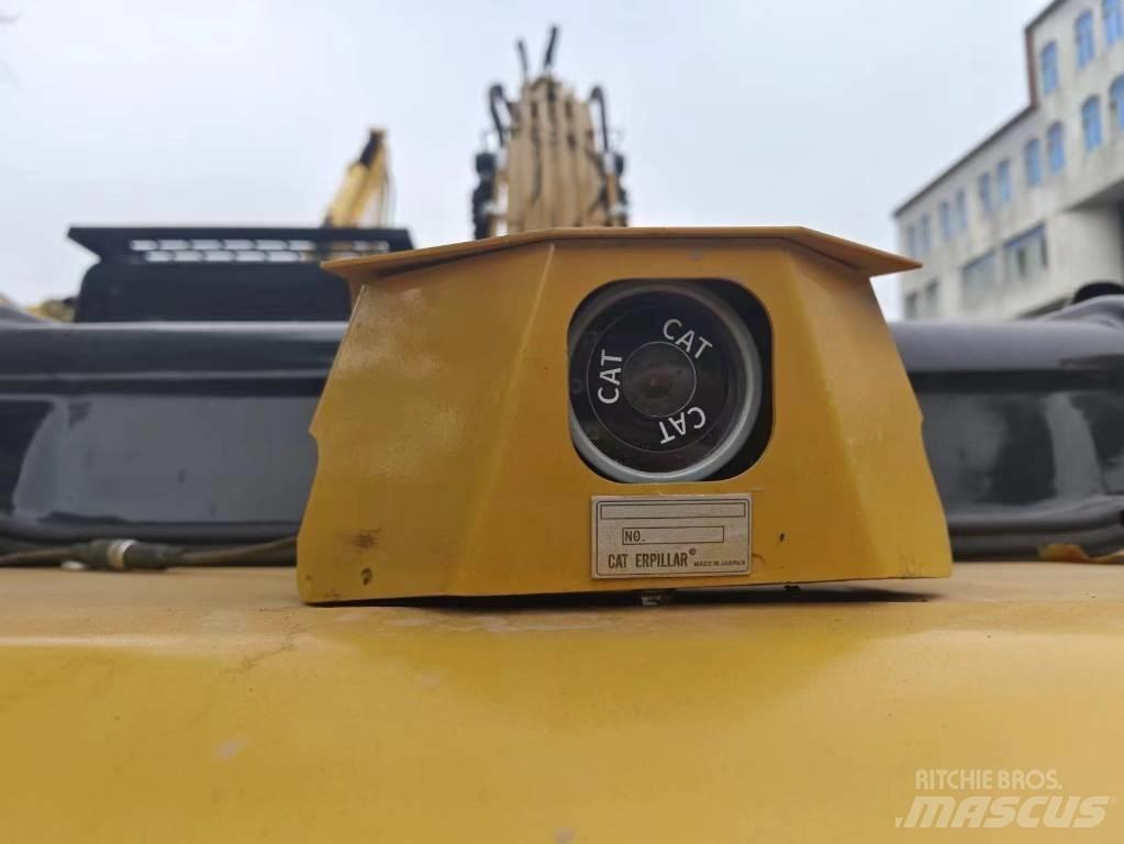 CAT 320 D L Pelle sur chenilles