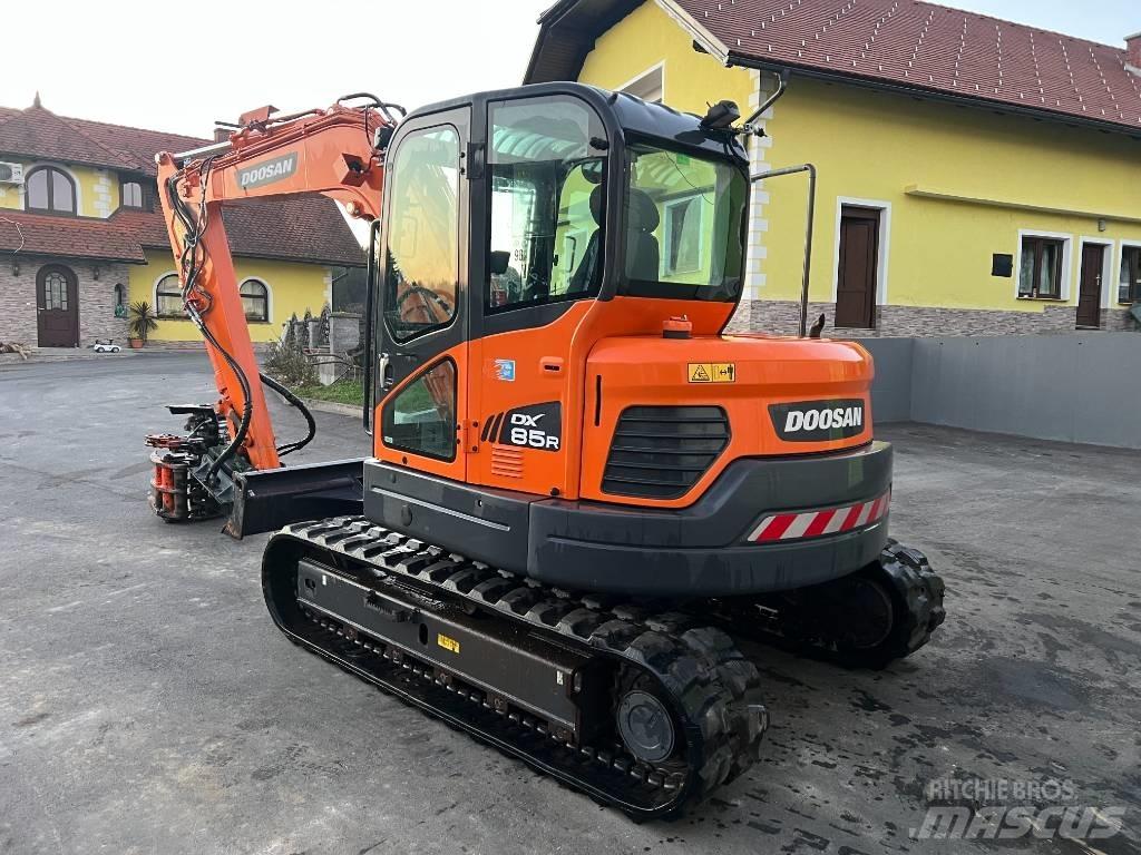 Doosan DX85R-3 Mini pelle 7t-12t