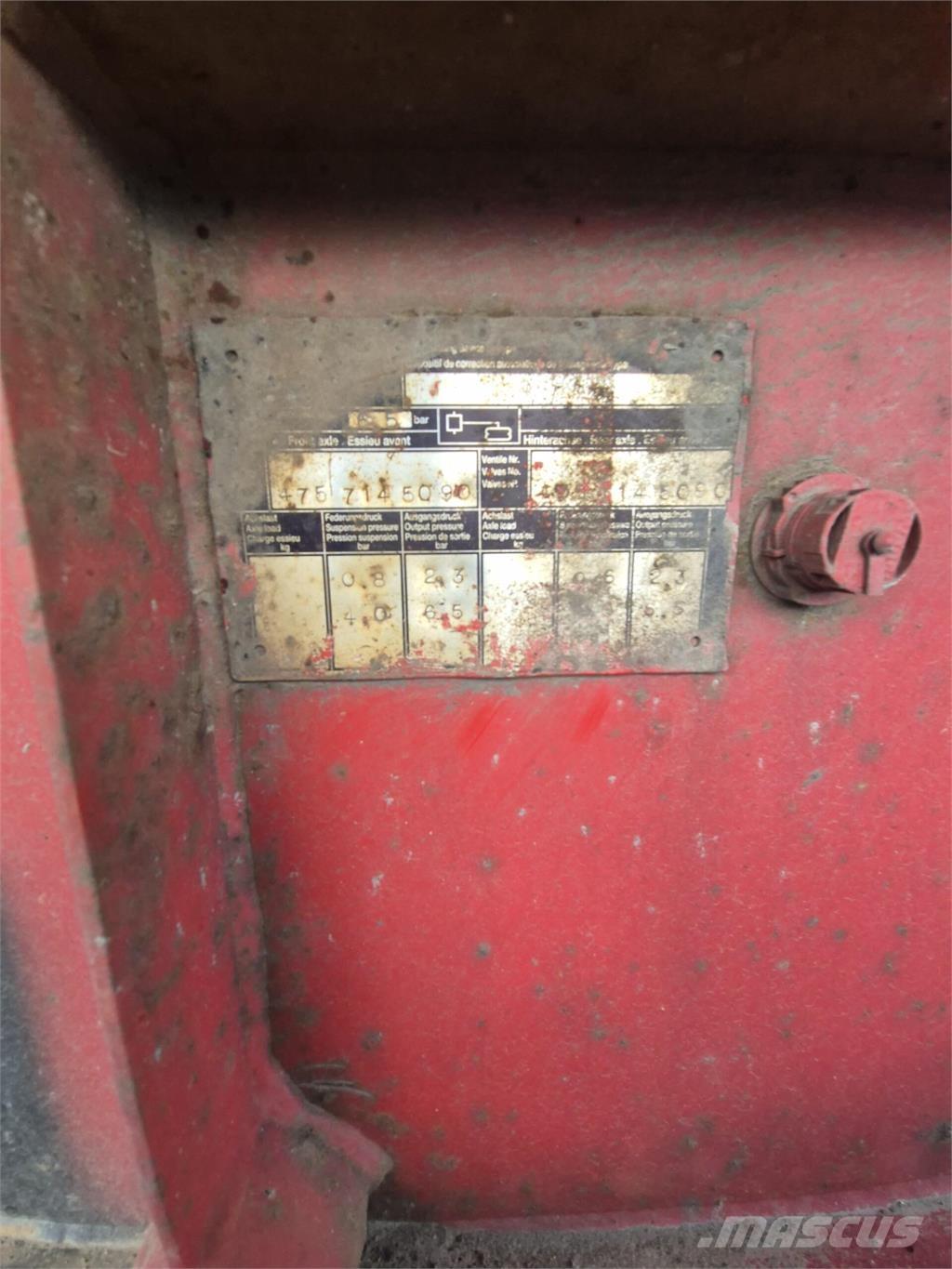 Volvo FM12 8x2 Camion benne