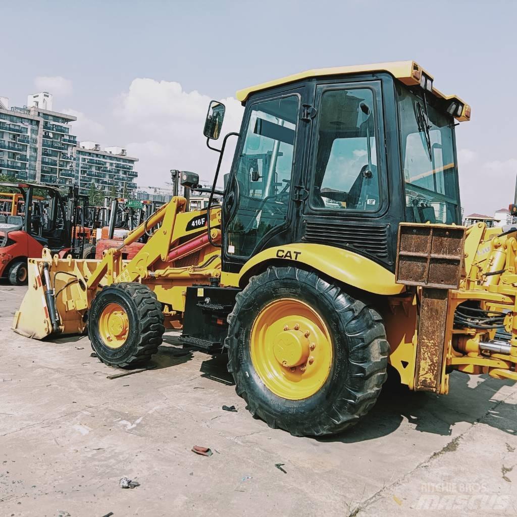 CAT 416 F Tractopelle