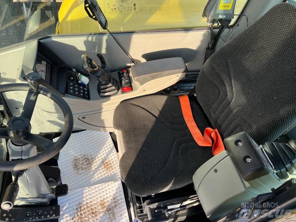 Yanmar B 75 W Pelle sur pneus