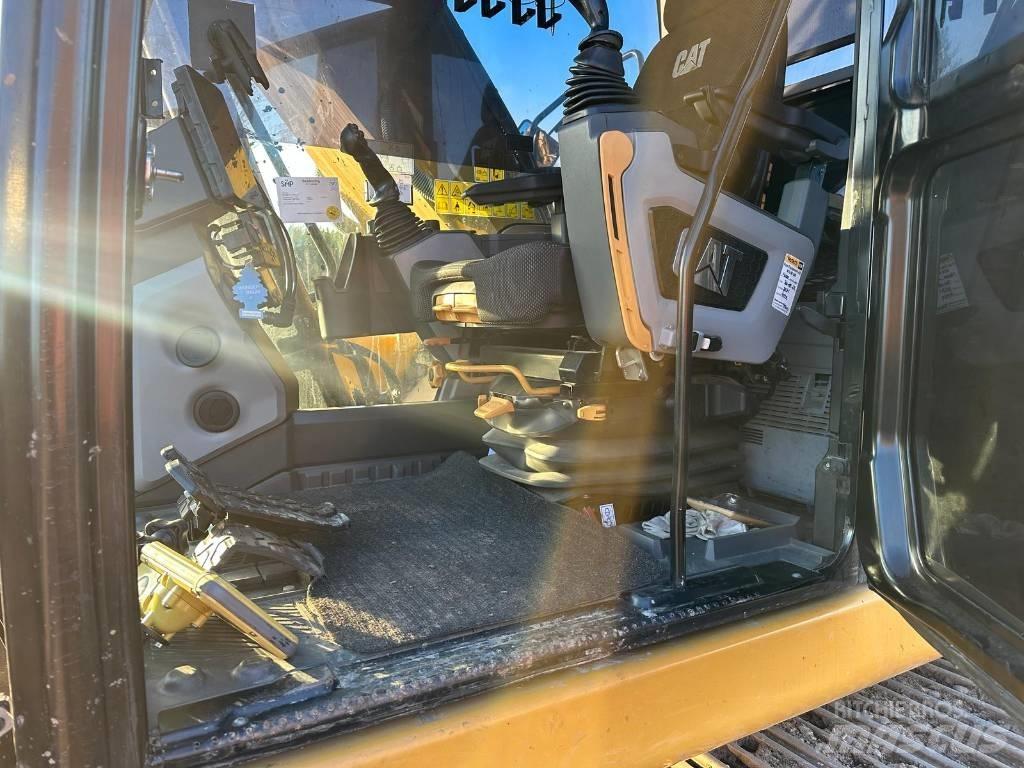 CAT 320 Pelle sur chenilles
