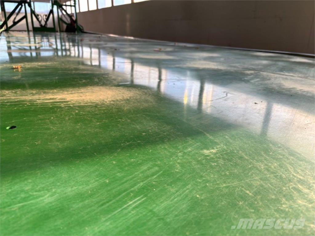 Kröger PWO 24 Plateau à paille