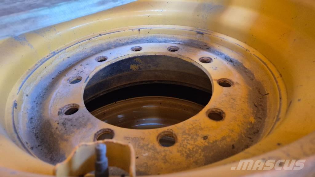 Michelin 17.5R25 XHA Pneus, roues et jantes