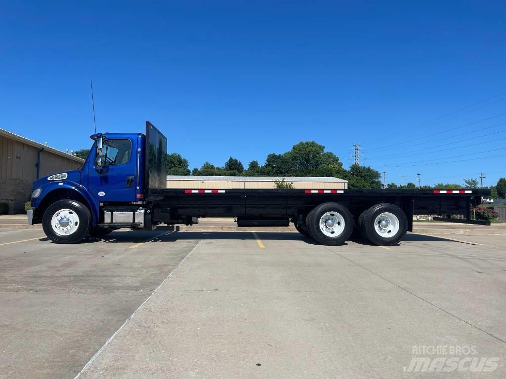 Freightliner M 106 Camion plateau