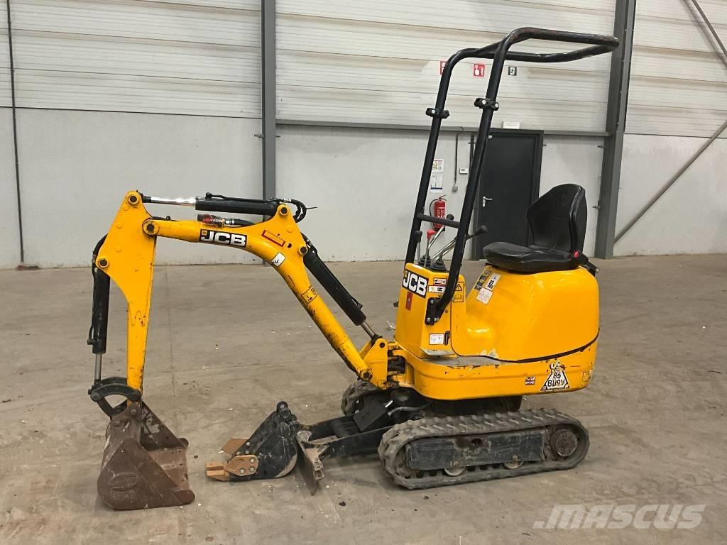 JCB 8008 CTS Mini pelle < 7t