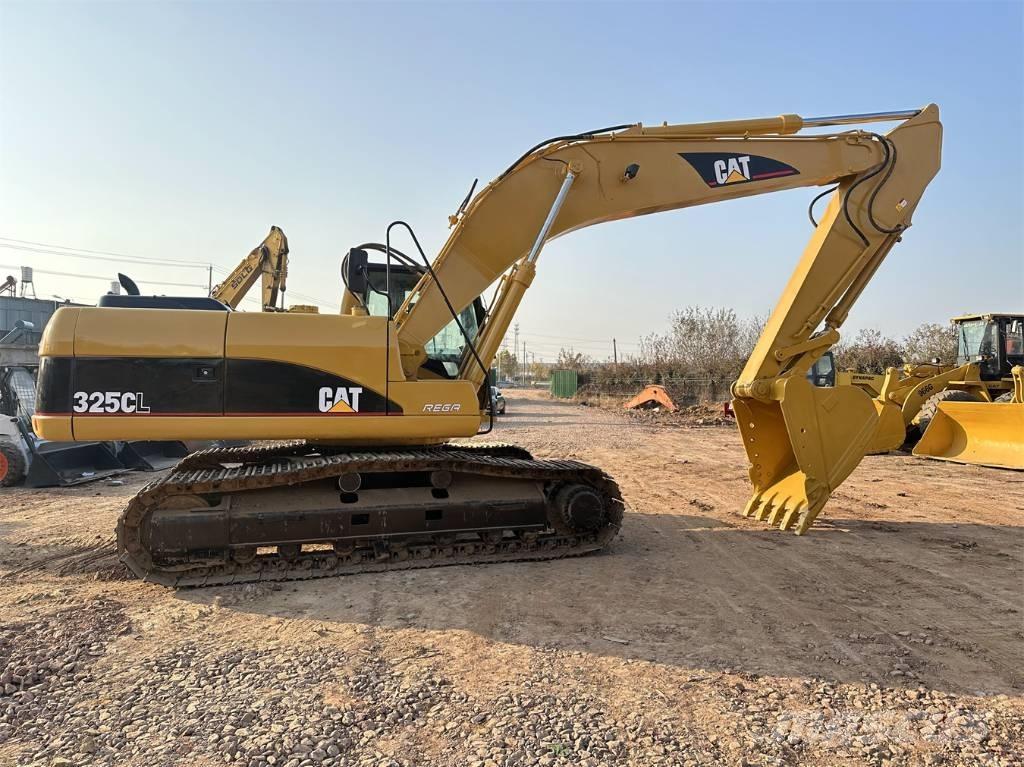 CAT 325 C Pelle sur chenilles