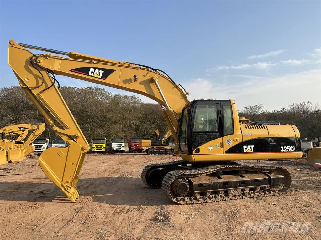 CAT 325 C Pelle sur chenilles