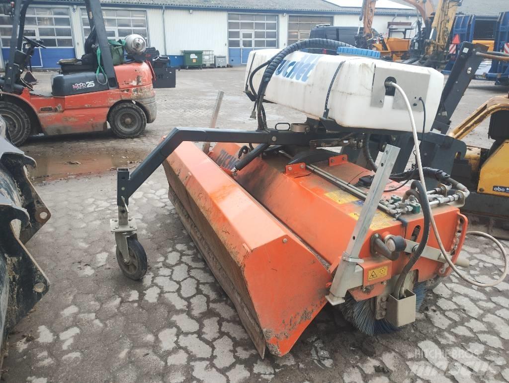 New Holland W70C Chargeuse sur pneus