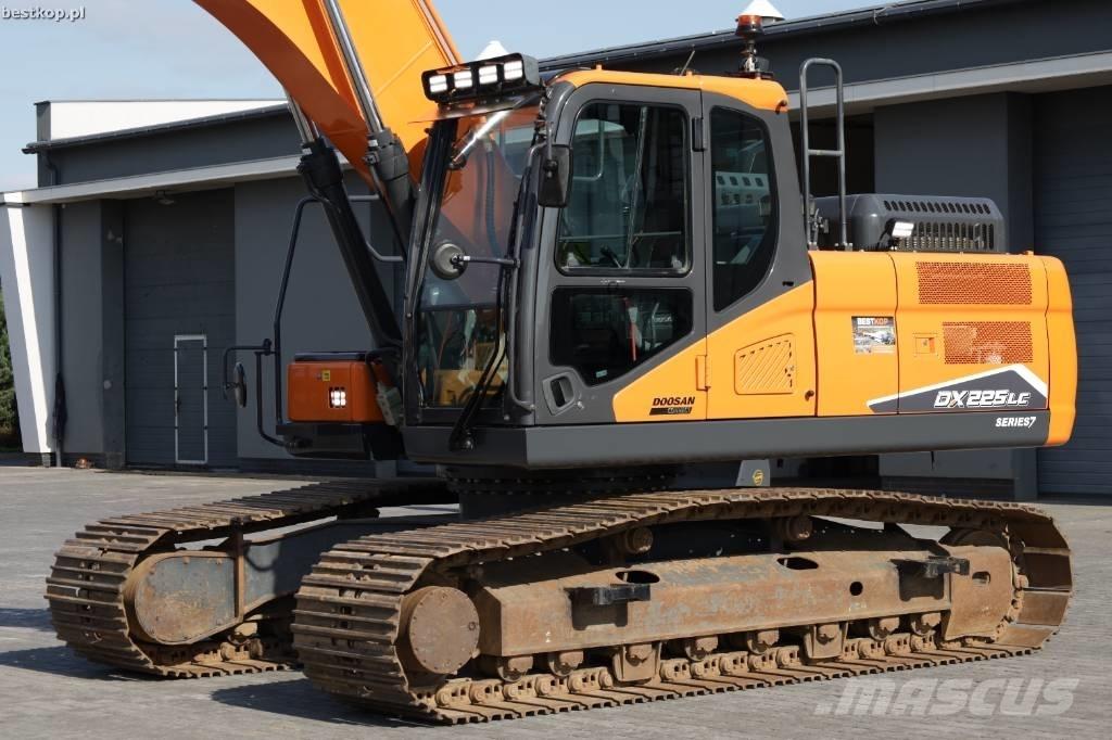 Doosan DX 225 LC-7 Pelle sur chenilles