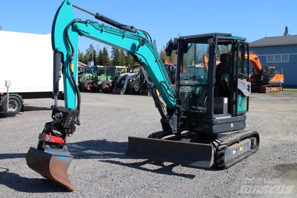 Sunward SWE35UF Mini pelle < 7t