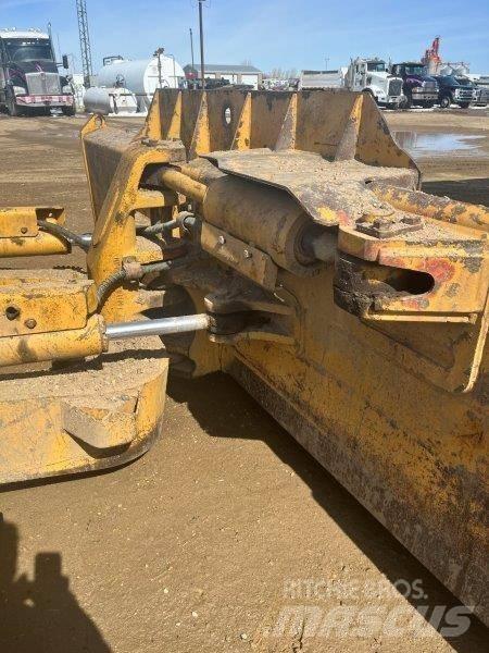 CAT D 6 N LGP Bouteurs sur chenilles